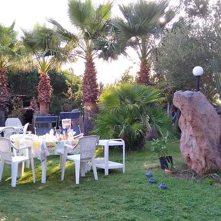 Sa Pischina B&B 올비아