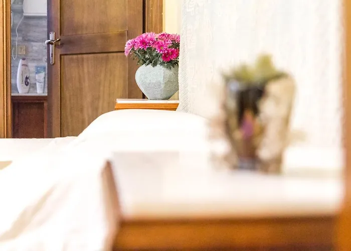 ベッド・アンド・ブレックファスト Sa Pischina