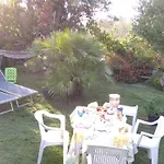 Sa Pischina Bed and breakfast