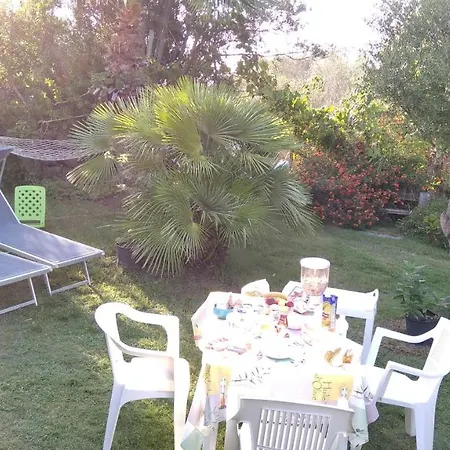 Sa Pischina Bed & Breakfast