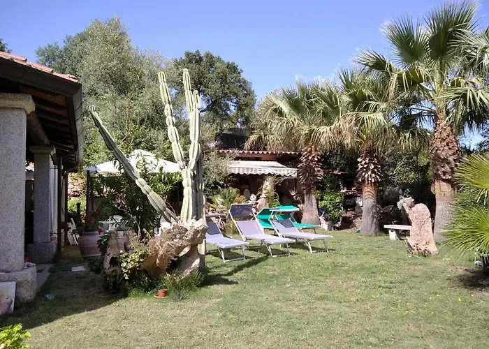 Sa Pischina Bed & Breakfast *